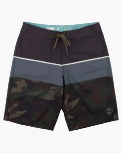 Salty Crew Stacked Boardshort Camo